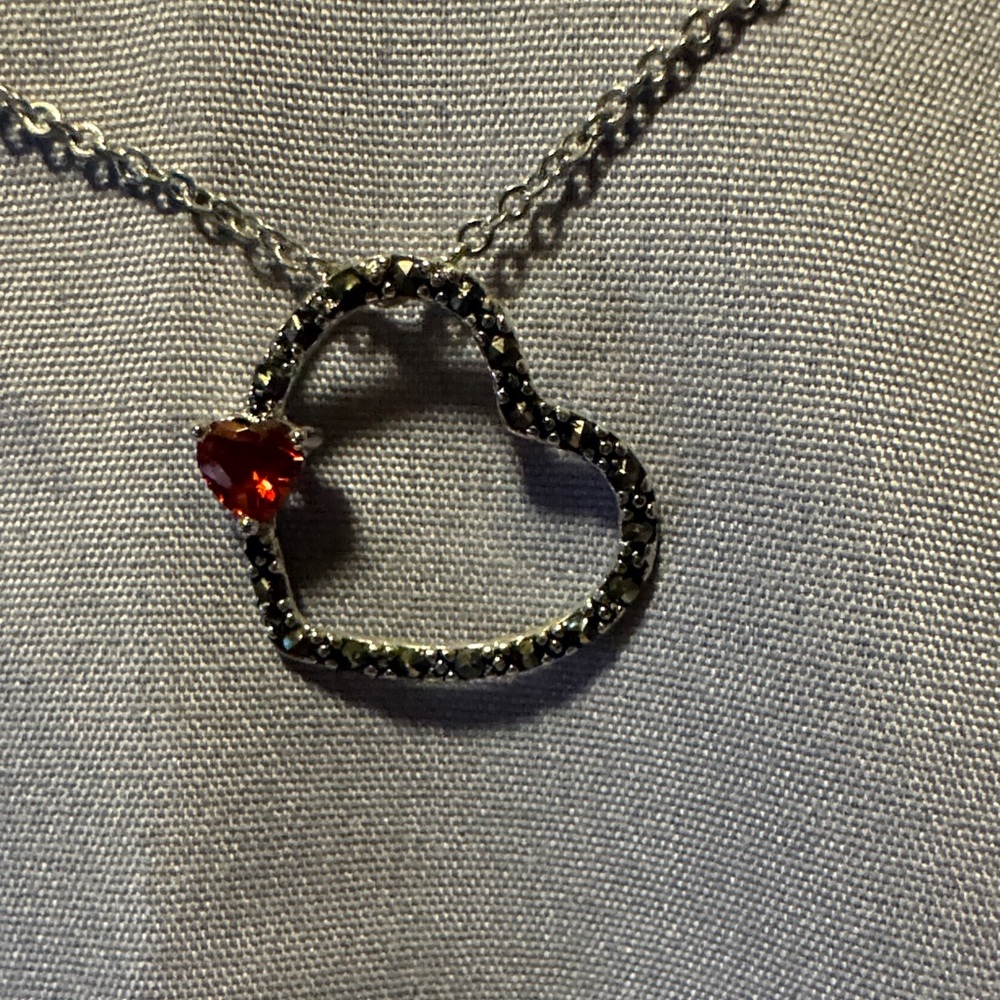 Silver and Red Pendant Necklace - Picture 2 of 6